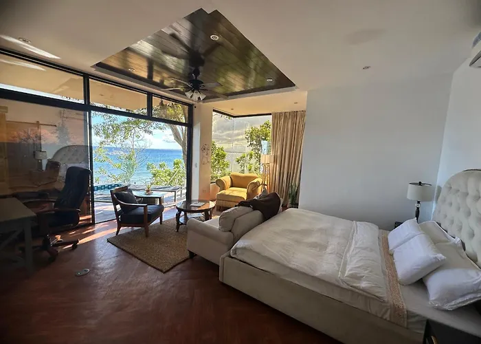 The French Villa-santander Cebu Hotel
